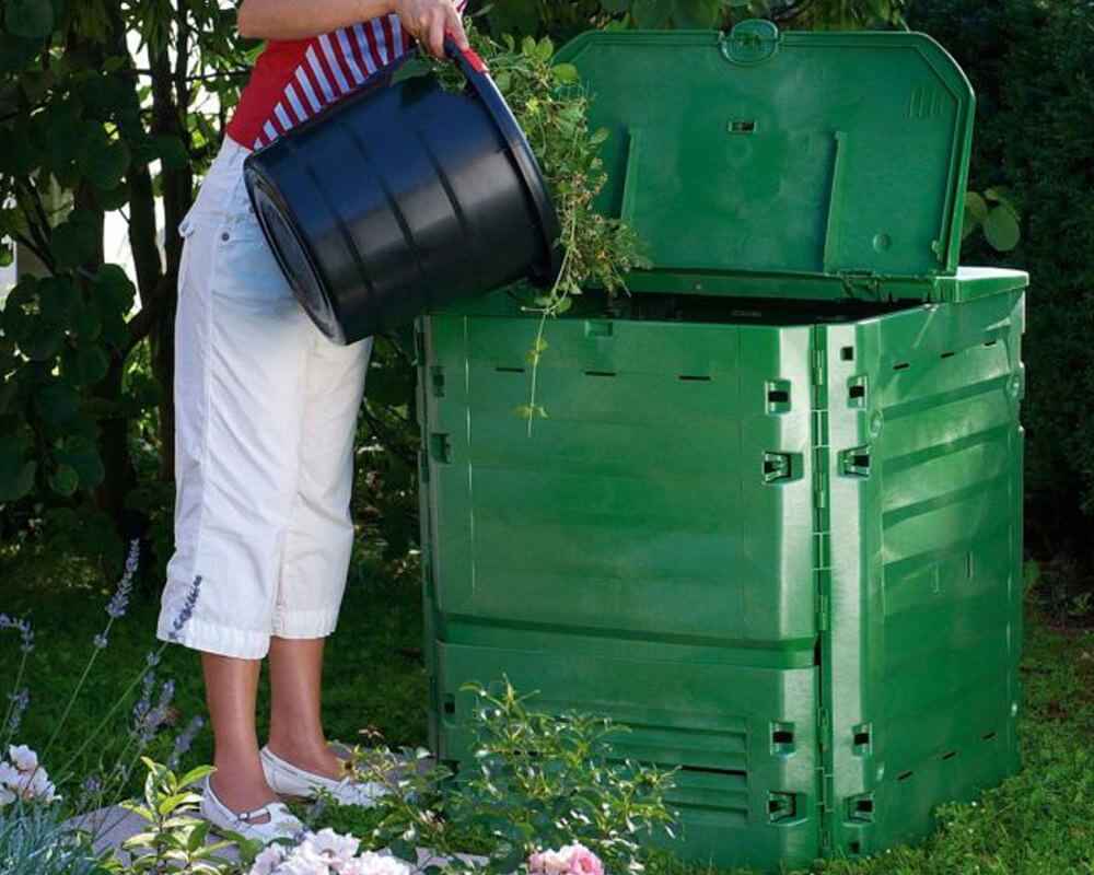 Peut-on jeter la litière du chat au compost ?