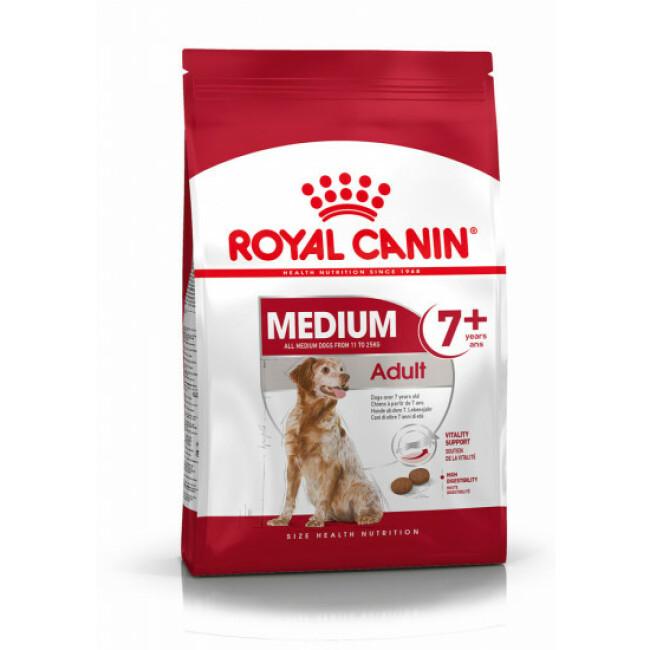 Croquettes Royal Canin Medium Adulte 7+