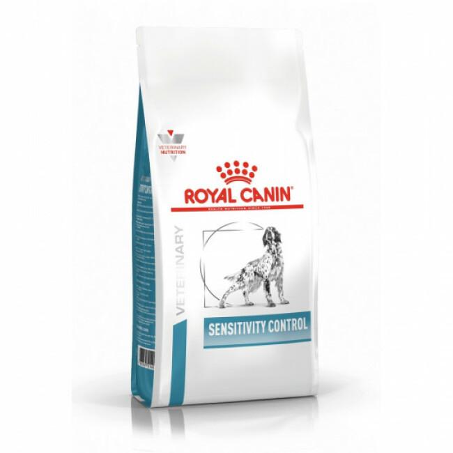 Croquettes Royal Canin Veterinary Diet Sensitivity Control pour chiens