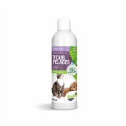 Shampoing Bio Naturlys entretien tout pelage pour chiens et chats Flacon 240 ml